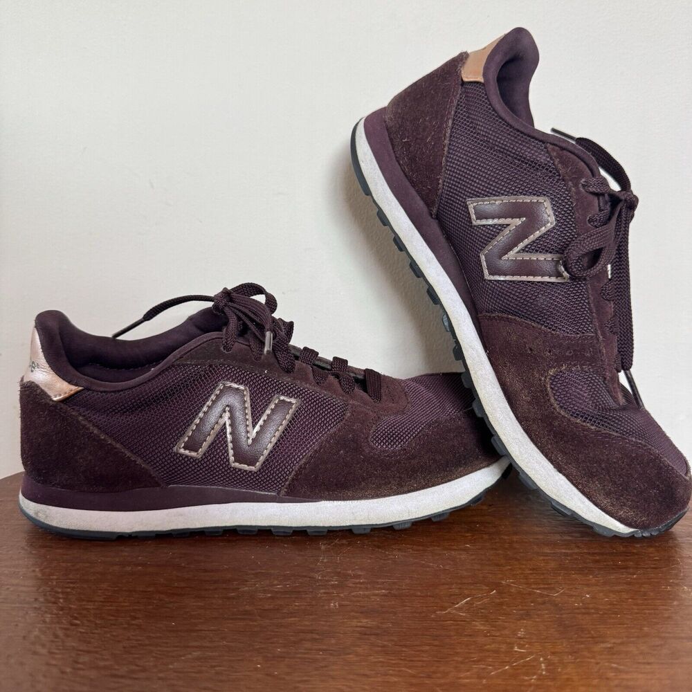 NEW BALANCE 311 Burgundy Suede Running Shoes Fitness Sneakers Kicks Comfort 7.5